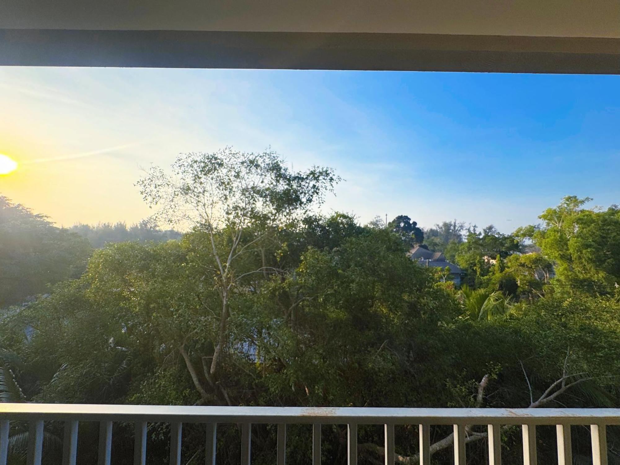 Digital Nomad Home Away With Pool & Gym Nai Yang Ngoại thất bức ảnh